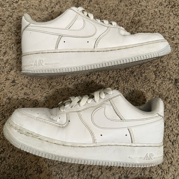 Nike Shoes - NIKE Air Force Ones White Sneakers Size 8